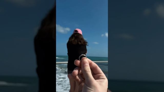 Да!😍 #предложение #кольцо #свадьба #невеста #жених #море #мило #любовь #love #wedding смотреть онлайн