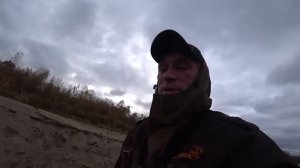 ОДИН больше ДРУГОГО!  Ловля КРУПНОГО СУДАКА на РЕЗИНКИ в снег и ветер! Рыбалка 2022