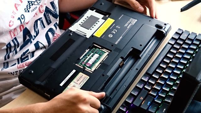 Naprawa Laptopa Sony (1/2) - Diagnoza смотреть онлайн