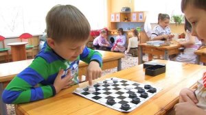 Детский сад. Игры в группе