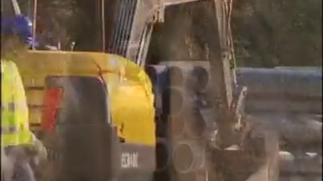 Volvo Compact Excavator ECR48C Features смотреть онлайн