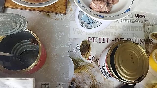 МИХАЛЫЧ КРИТКУЕТ ТУШЁНКУ (СЕМЕЙНЫЙ ЗАПАС) смотреть онлайн