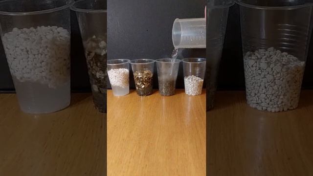 Какие разрыхлители для рассады лучше?