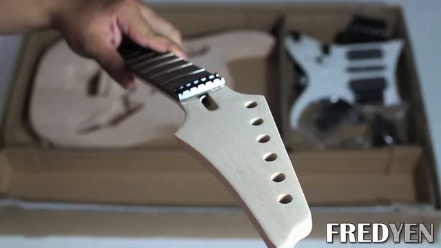 DIY JEM Style Guitar Kit (Part 1: Overview) смотреть онлайн