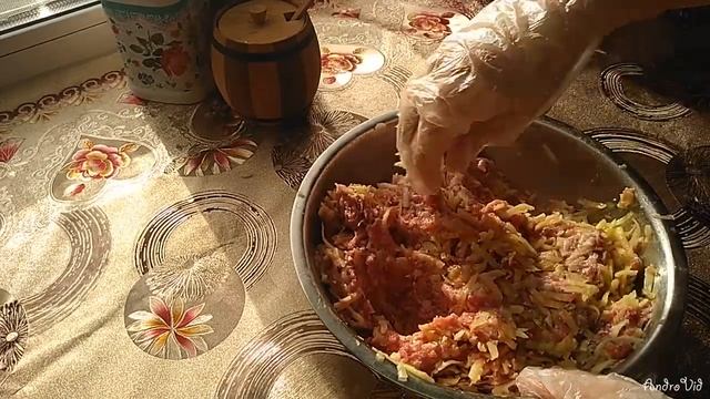 Мясные ёжики с зелёным соусом.3.09.2020г. смотреть онлайн