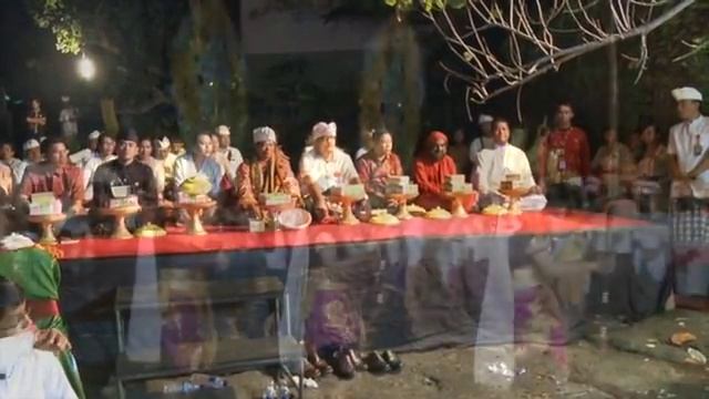 "Bhagavad Geeta Festival in Bali, Indonesia" смотреть онлайн