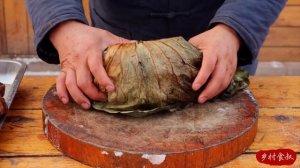 Roast COW FEET In the Snow, Made of Mud | Uncle Rural Gourmet