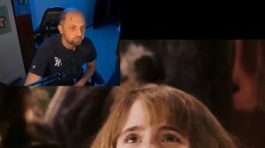 Зубарев смотрит Гарри Поттер и Философский Камень