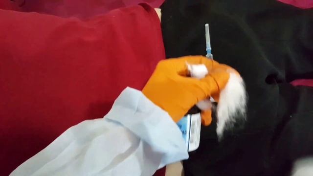 Ненормальный доктор Уткин.Как быстро сделать укол в попу. Injection смотреть онлайн