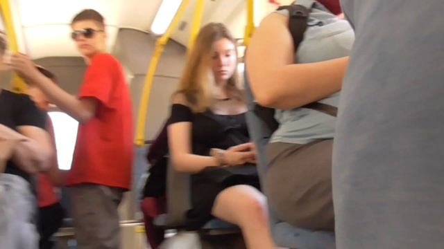 Сколько зарплата у курьера/ Вся правда / Без монтажа и прикрас