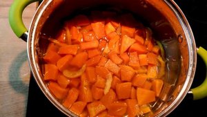 Цукаты из ТЫКВЫ. Никто не угадает их вкус. Не успеваю их готовить, все очень просто и без сушилки.