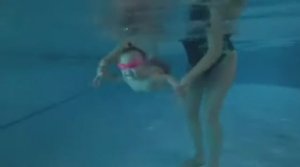 Грудничковое плавание в Кимберли. Специалист Светлана Смирнова