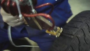 Регрувер для нарезки протектора на мини трактор