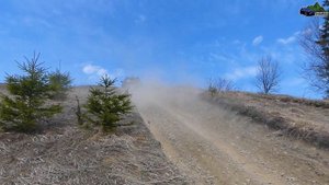 Land Rover Freelander vs Dacia Duster Offroad Drag!