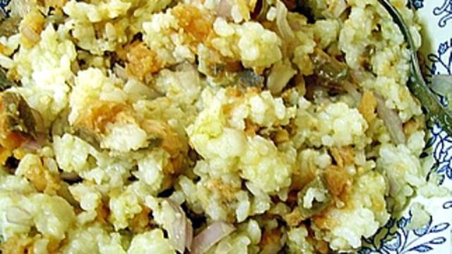 Кабачки, фаршированные рыбой