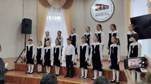 Хор Славия Специализированной школы искусств Республики Карелия. Руководитель: Н.В.Бердино