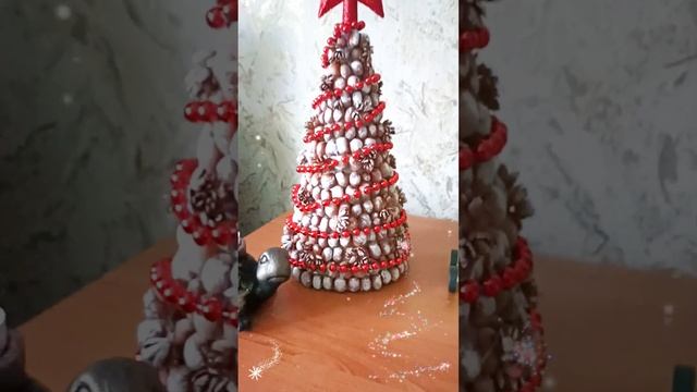 ПРАЗДНИК К НАМ ПРИХОДИТ??? НОВЫЙ ГОД??? ПОДЕЛКИ.. ЁЛОЧКА СВОИМИ РУКАМИ смотреть онлайн