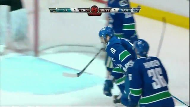 Lapierre Game 1 goal vs Sharks (1-1) смотреть онлайн