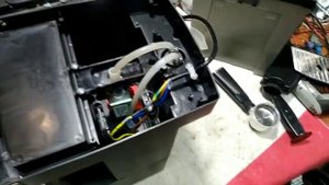 Polaris PCM1527E проверка качества по жалобе на выходе кофе без вкуса и запаха.
