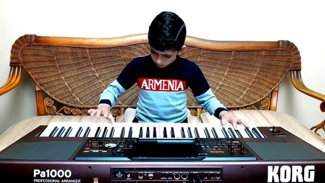 Taron Alaverdyan - Piano / KORG Pa1000 смотреть онлайн