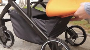 Универсальная детская коляска Carrello Alfa видео презентация