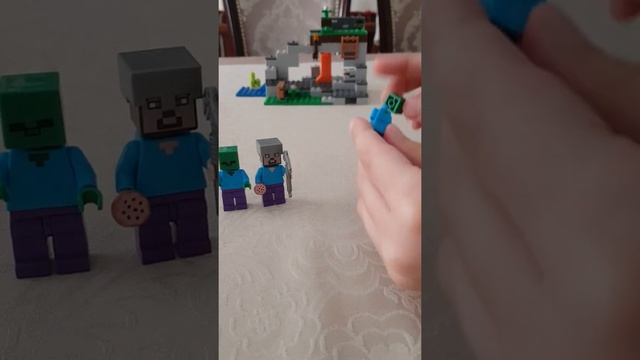 LEGO. MINECRAFT. Пещера Зомби смотреть онлайн