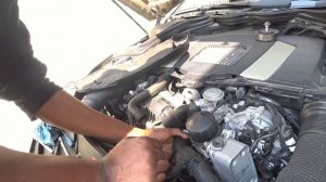 Mercedes Benz over heating issue. How to change a Thermostat on a Benz.