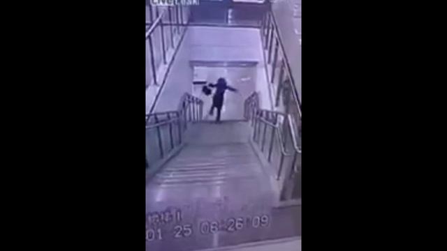 Мастер класс по быстрому спуску с лестницы смотреть онлайн