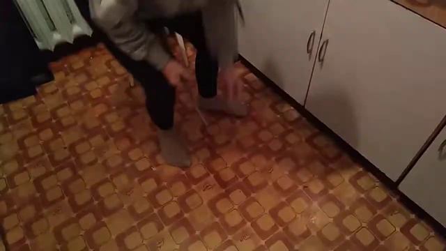 Как разбить кокос [ кухня ]