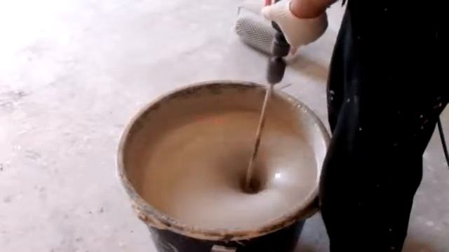 заливка пола равнителем