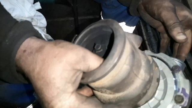 Замена картриджа турбины мерседес вито 638 2 2 CDI мотор 611 смотреть онлайн