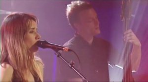 Heather Nova - 02 - River Of Life  - Hamburg - 15th July 2003