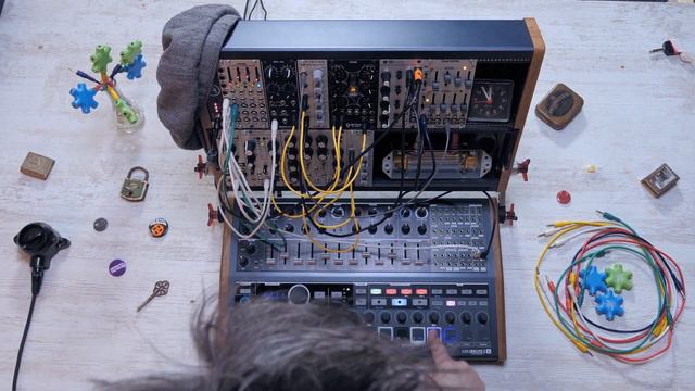 Modular Explained | Envelopes | Thomann смотреть онлайн