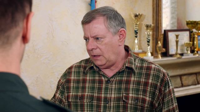 МАШИНАМИ НАВЧИЛАСЬ КЕРУВАТИ, А ЧОЛОВІКАМИ НІ! Історія відомої автогонщиці — справжній хіт 2023 року