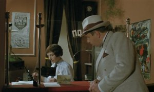 БУДУТ ЛИ ПЛАТИТЬ ЗА ГАЗ РУБЛЯМИ? - Фрагмент фильма "Дежа вю" (1989) Польша-СССР.