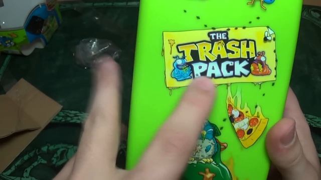 Обзор игрушек - Trash Pack (Мусорный бак)