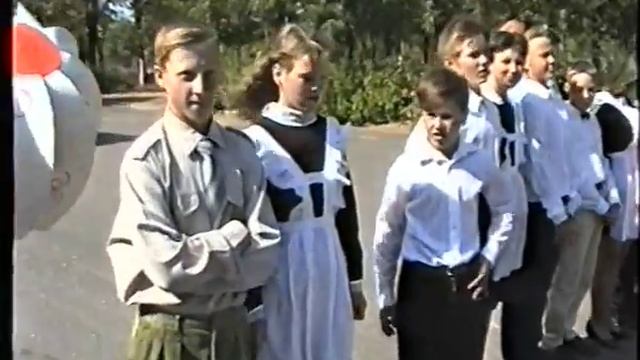 Школа-интернат 90-х!!! 1 сентября - День ЗНАНИЙ и ПРАЗДНИК для всех ребят страны!!!
