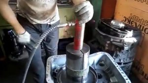 снятие конуса демультипликатора коробки вольво айшифт volvo i shift часть 1