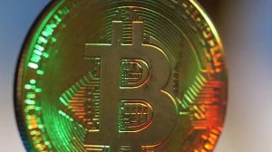 Где БЕЗОПАСНО хранить криптовалюту?