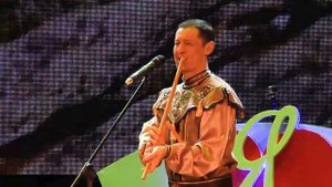 «Азамат» Башкирская народная мелодия,  курай Азат Бикчурин, скрипка Марат Садриев