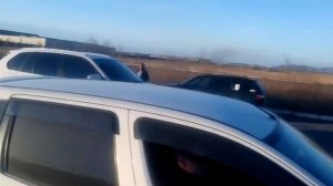 Daihatsu YRV 1.3 turbo vs BMW X5 3.0D