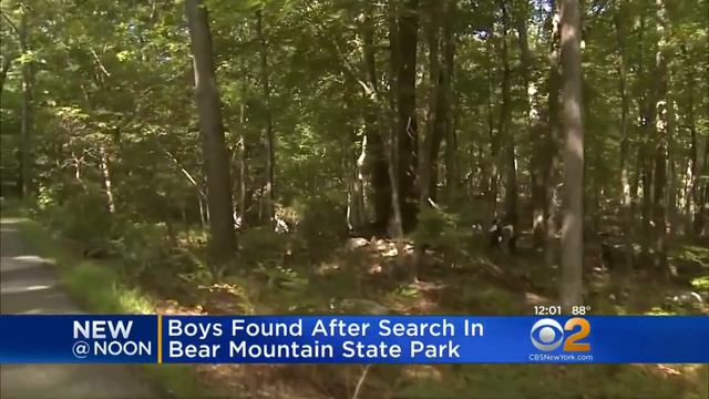 Missing Teen Hikers Found смотреть онлайн