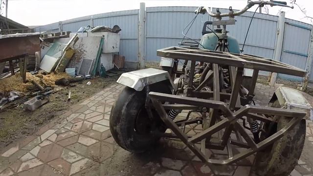 Квадроцикл "GRIZZLY" на базе мотоцикла Днепр смотреть онлайн