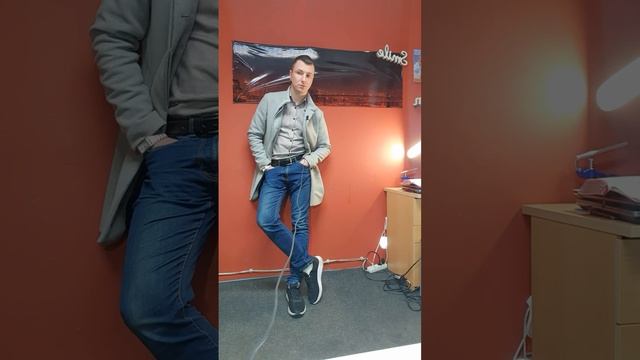 Бог делает Свою часть, дьявол свою, а мы всё ищем виноватых и проигрыввем. смотреть онлайн