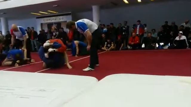 Калбаев Дослан. Алыш СПб 25.04.15 смотреть онлайн