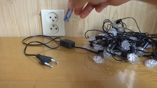 ⚡ 220 вольт из Пальчиковой Батарейки 1,5 в