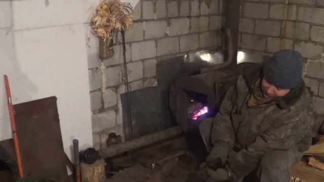 ДЕЛАЮ НОЖ ДЛЯ СЕБЯ ? Нормализация стали, нагрев стали, закалка стали в масле, отпуск стали смотреть онлайн