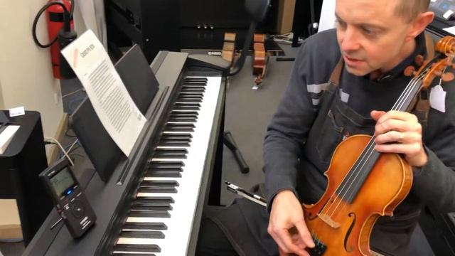 How to tune my violin   Lesson 1 Using an electronic tuner