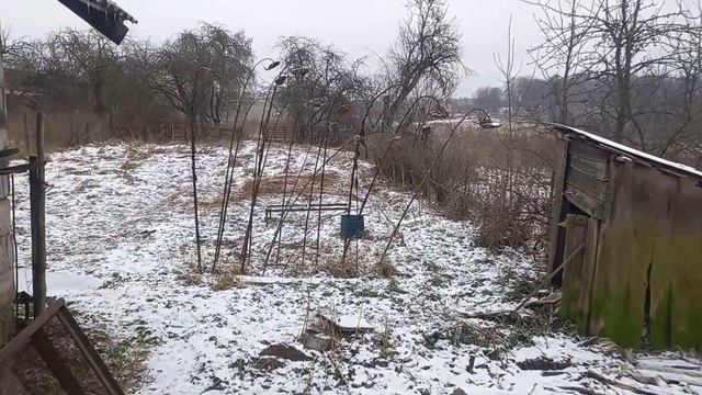 Обзор участка в деревне. Воскресный день. Обед на печи. Из города в деревню, путь к успеху. смотреть онлайн