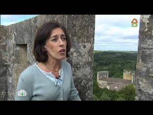 Дачный ответ - Умиротворяющая спальня с каминным порталом